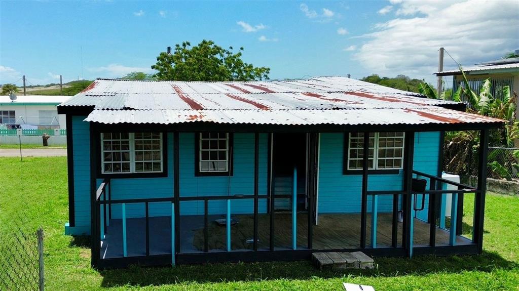Sola 10, Bo Llanos Costa, Cabo Rojo - 1