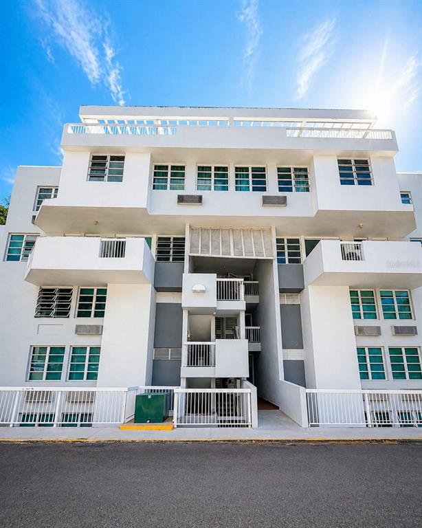 Ave. San Ignacio, Prados Del Monte, Guaynabo - 1