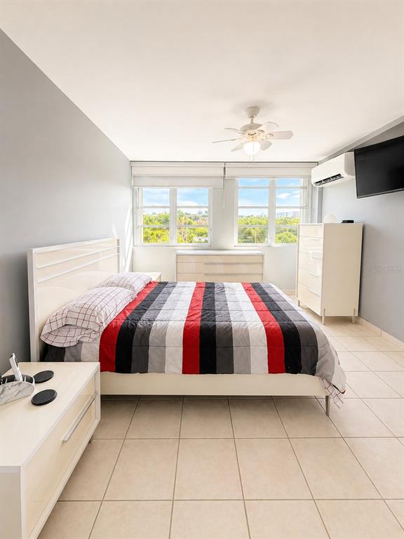 Ave. San Ignacio, Prados Del Monte, Guaynabo - 11