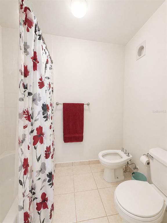 Ave. San Ignacio, Prados Del Monte, Guaynabo - 15