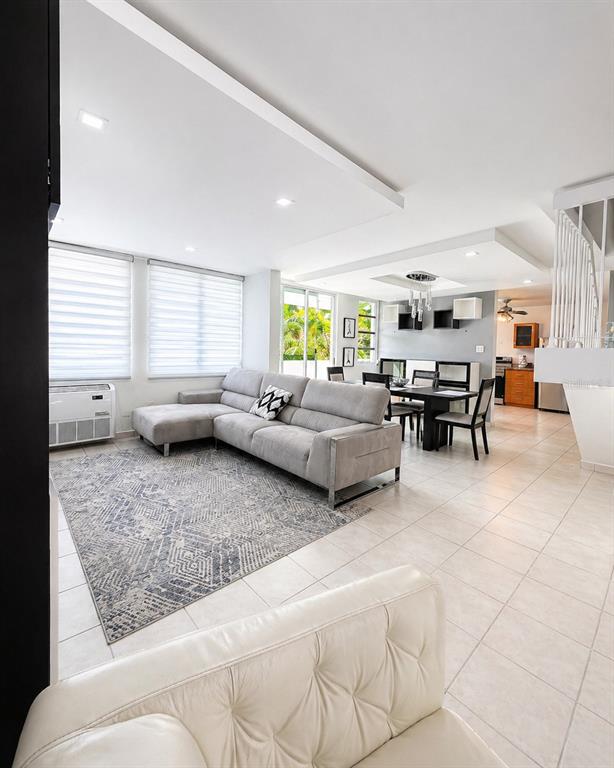 Ave. San Ignacio, Prados Del Monte, Guaynabo - 2