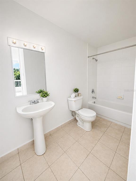 Ave. San Ignacio, Prados Del Monte, Guaynabo - 24