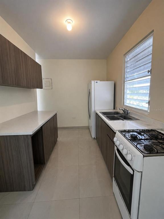 109, Harry Truman, Caguas - 15
