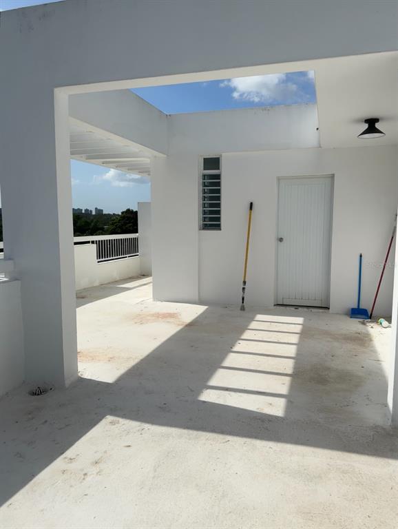210, 29, Calle Basilio Catala, Guaynabo - 20
