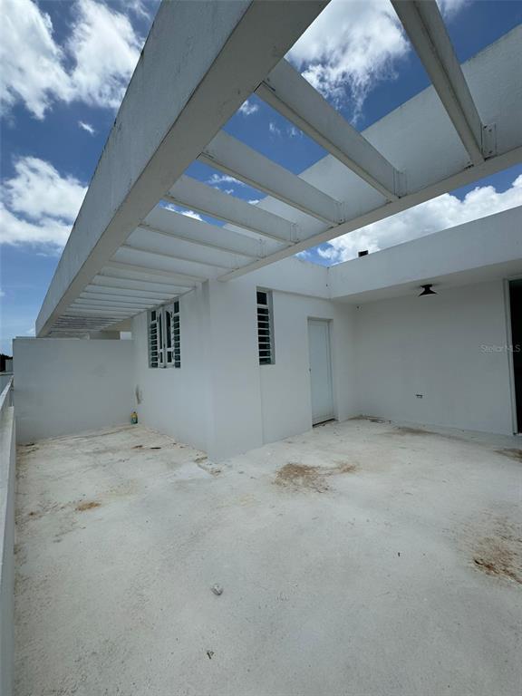 210, 29, Calle Basilio Catala, Guaynabo - 22