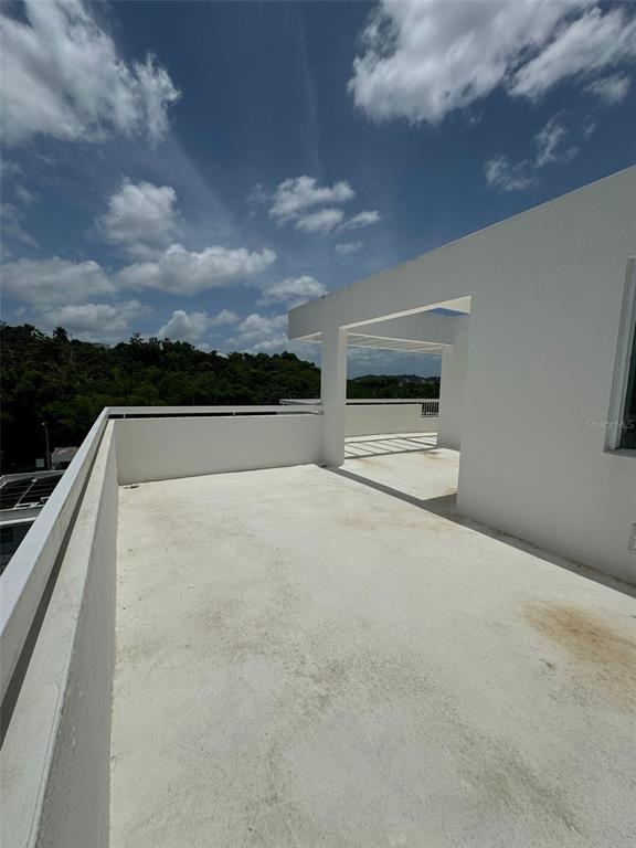 210, 29, Calle Basilio Catala, Guaynabo - 26