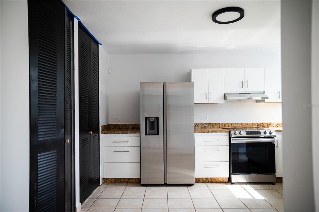 210, 29, Calle Basilio Catala, Guaynabo - 3