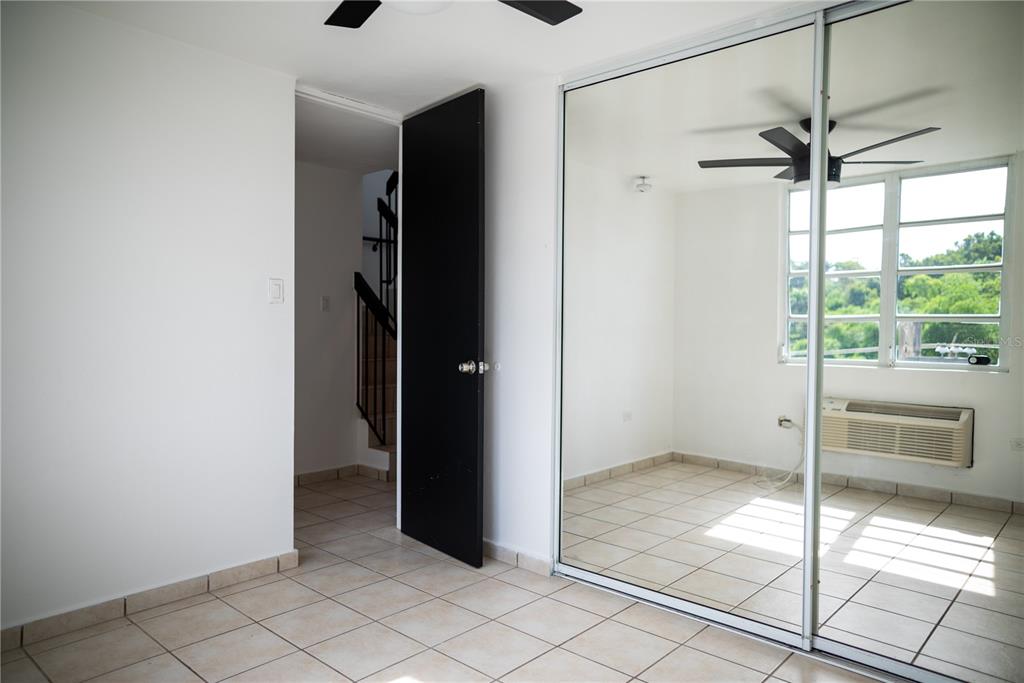 210, 29, Calle Basilio Catala, Guaynabo - 4