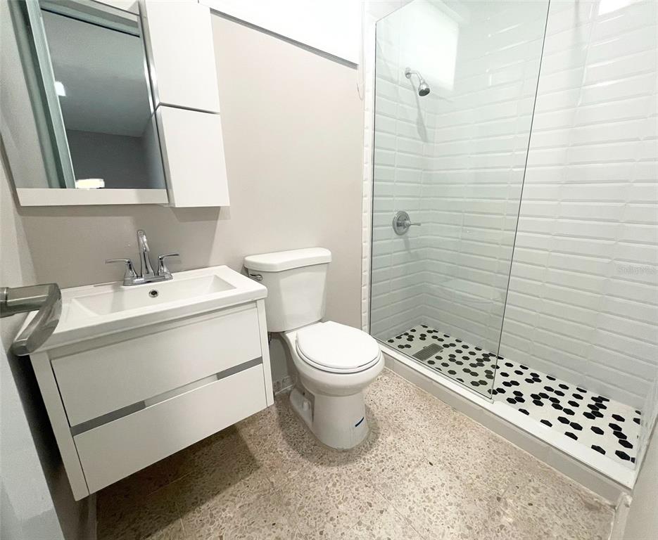 1826, Urb. Valle Real,, Infanta St., Ponce - 11