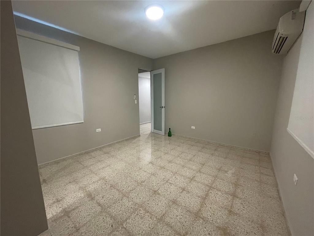 1826, Urb. Valle Real,, Infanta St., Ponce - 7