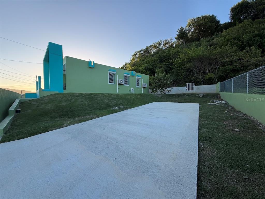 471, Calle 22 Bo. Mariani, Maunabo - 4