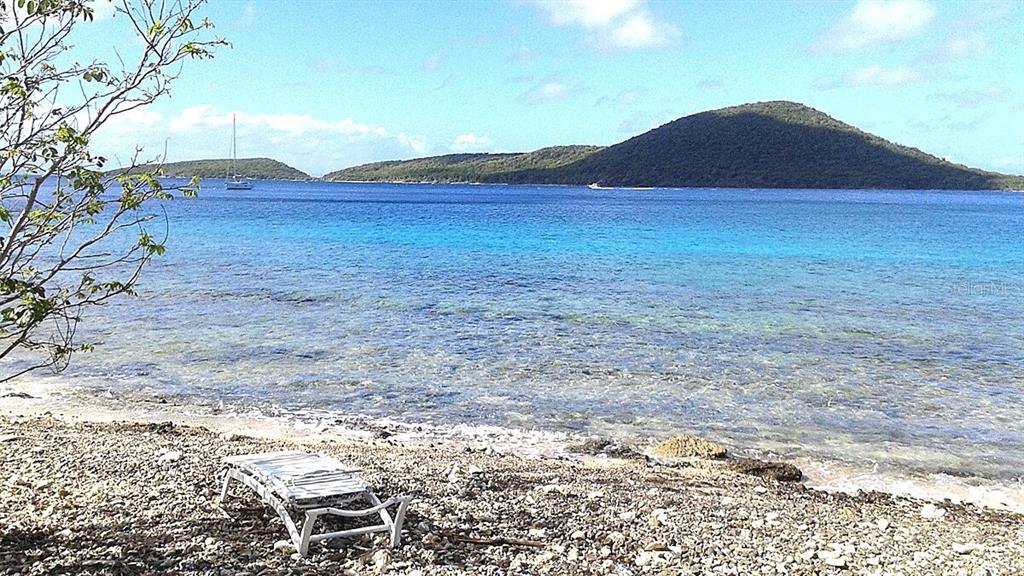 End Of Road, Cam Playa Tamarindo, Culebra - 5