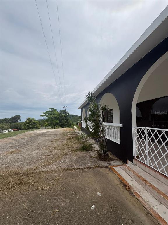 Urb El Madrigal, Marginal Norte, Ponce - 2