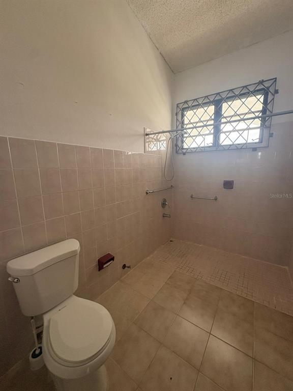 Urb El Madrigal, Marginal Norte, Ponce - 9
