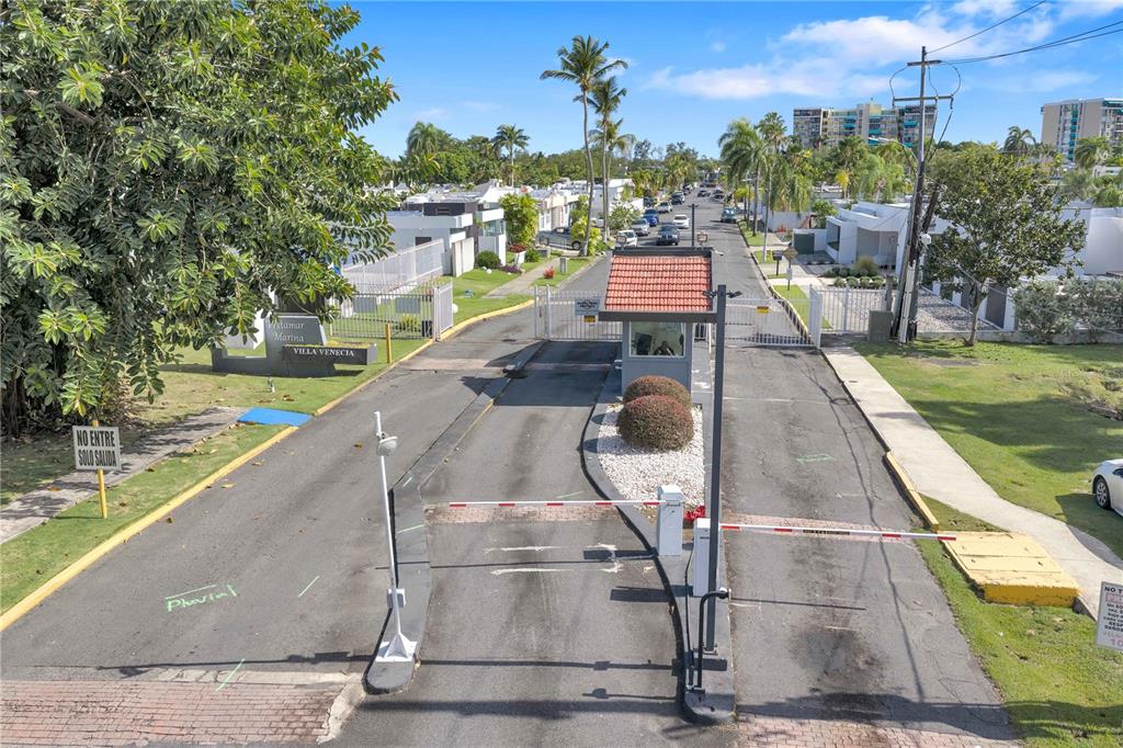 R88, Calle 7, Carolina - 24