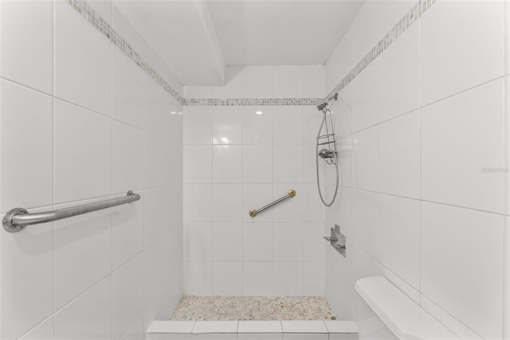6B, 1319, Ashford, San Juan - 29