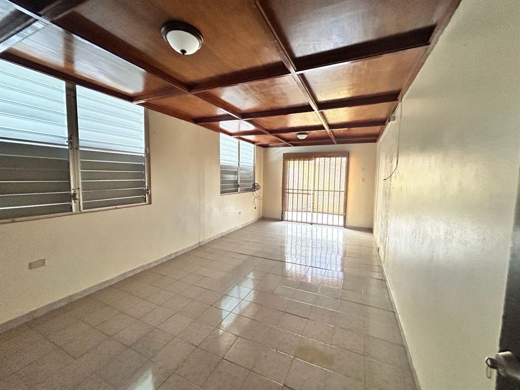 Lot 10 Street 1, Los Flamboyanes Sector Cañaboncito Wd, Caguas - 16