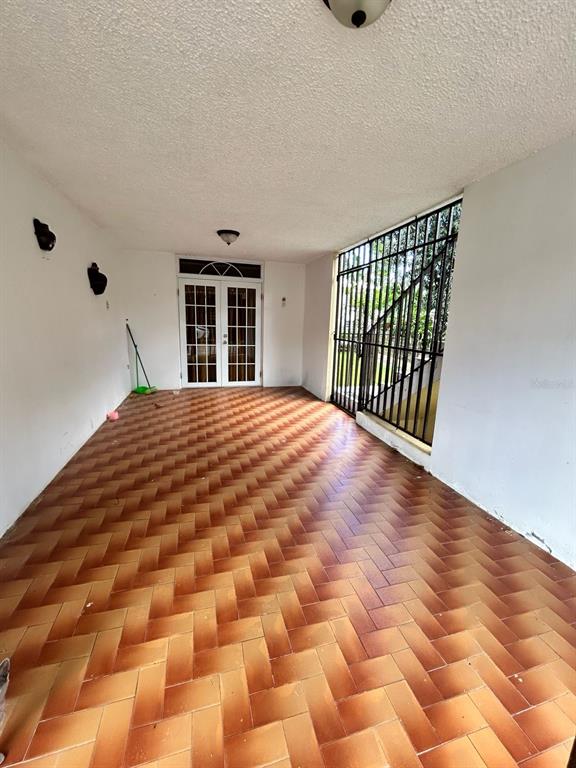 Lot 10 Street 1, Los Flamboyanes Sector Cañaboncito Wd, Caguas - 7