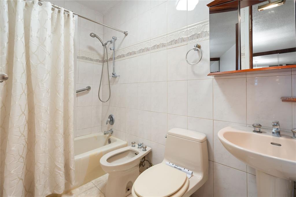 1704, 1704, San Patricio, Guaynabo - 14