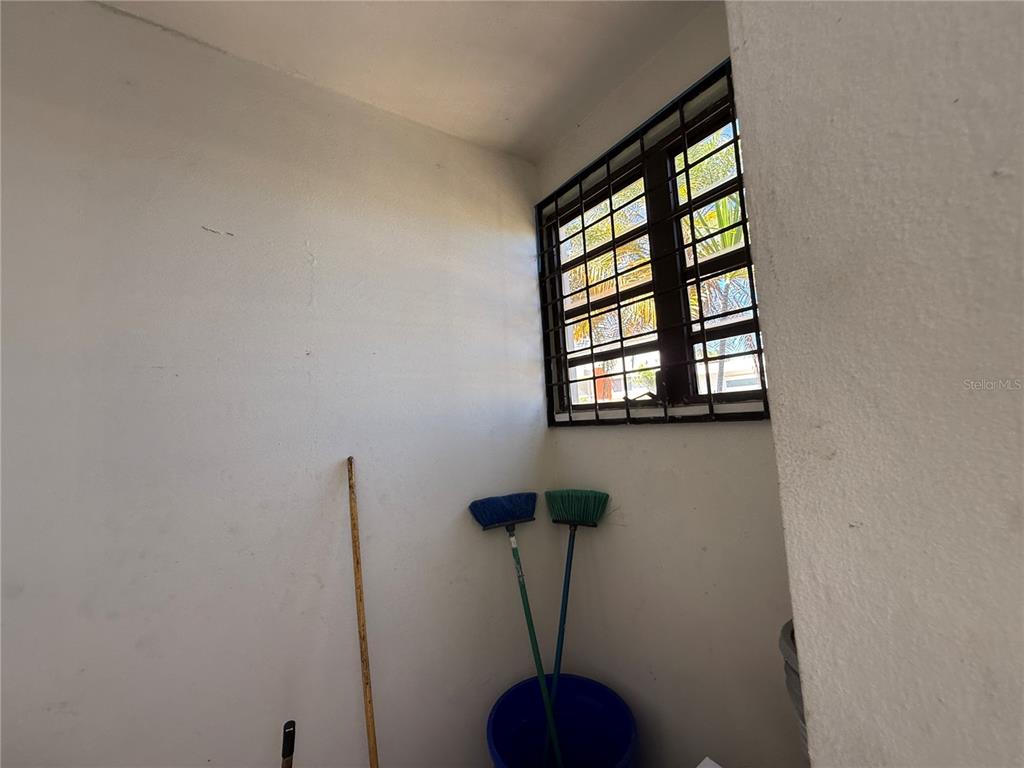 AA-12, Sr 659 Villas Del Capitan, Solandra St, Arecibo - 21