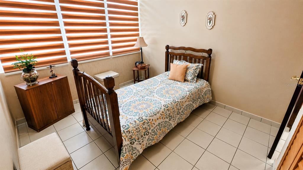Calle G #p15, Golden Gate Ii, Caguas - 16