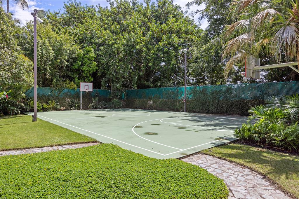 17 Calle Durazno, Urbanizacion San Patricio, Guaynabo - 19