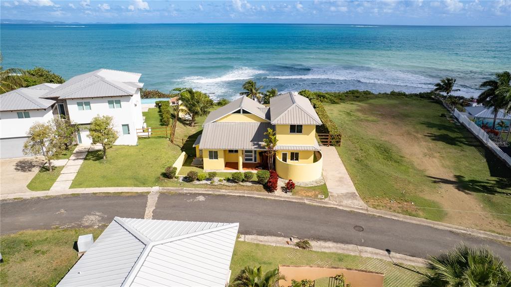5, Beach Village, Vieques - 2