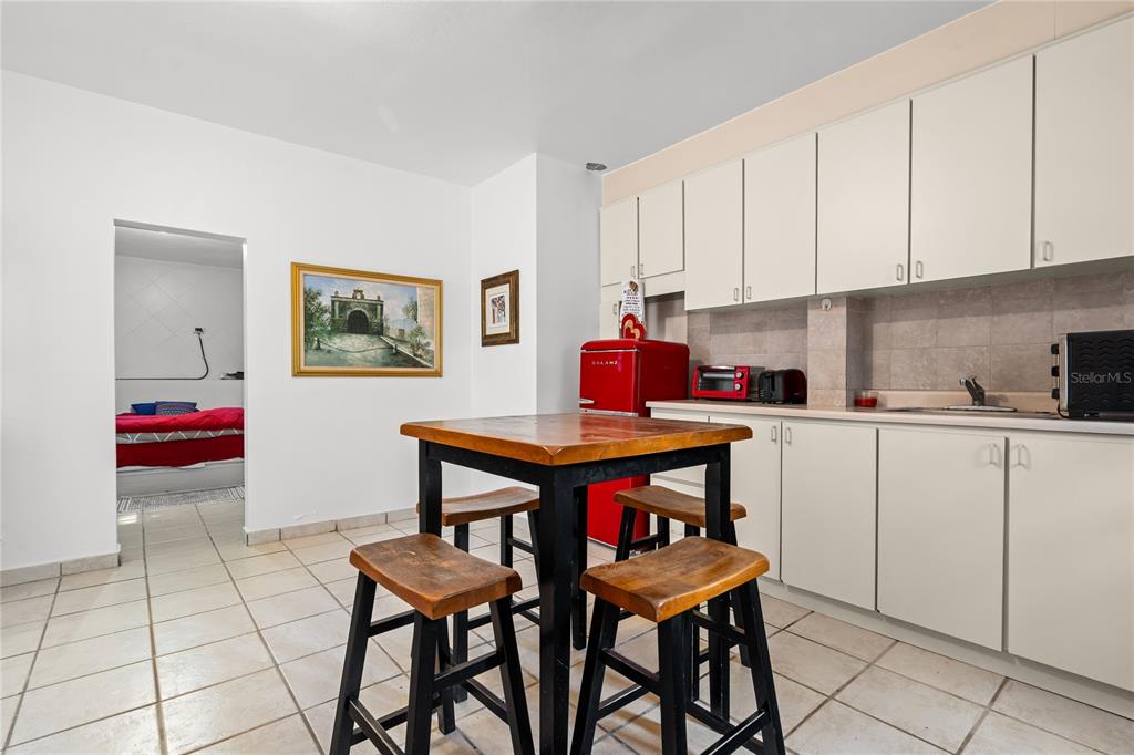 19, Calle "e", Guaynabo - 31