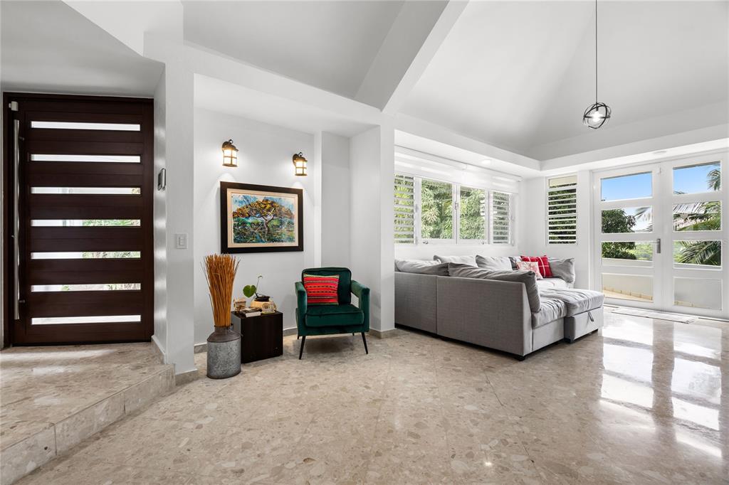 19, Calle "e", Guaynabo - 4