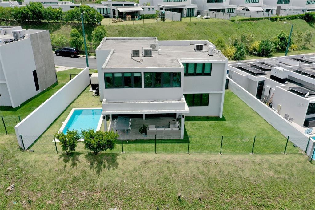 111, Granate, Guaynabo - 24