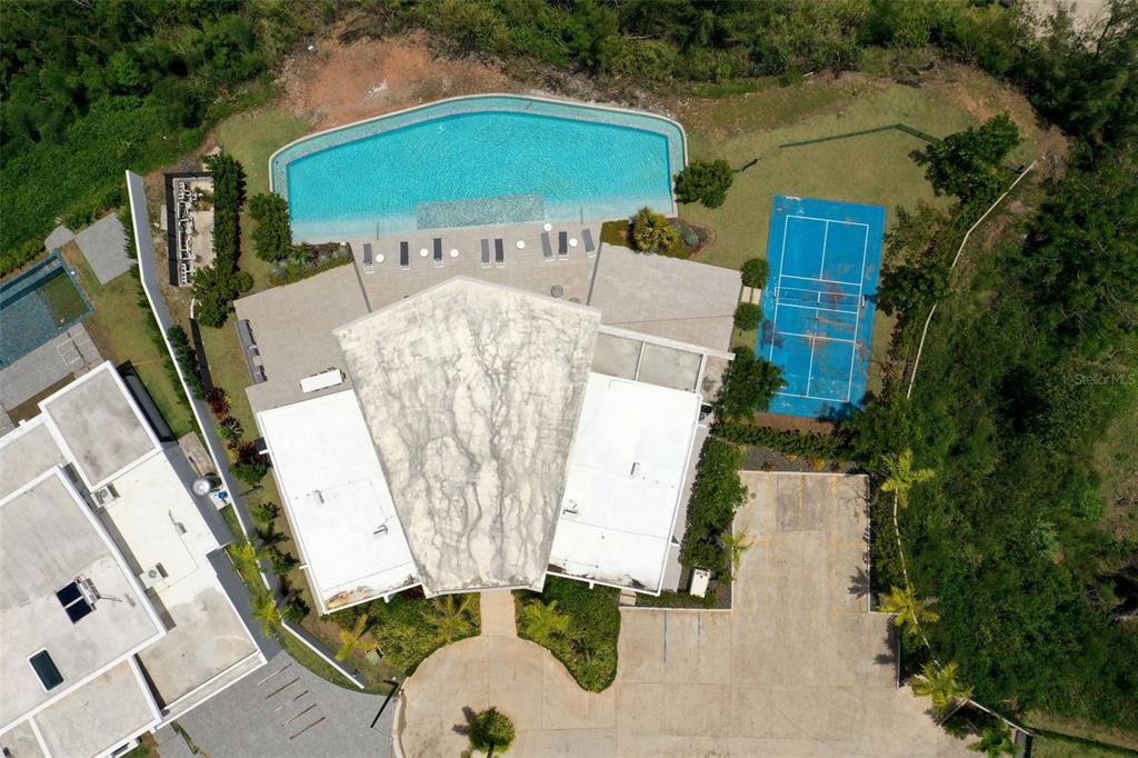 111, Granate, Guaynabo - 25