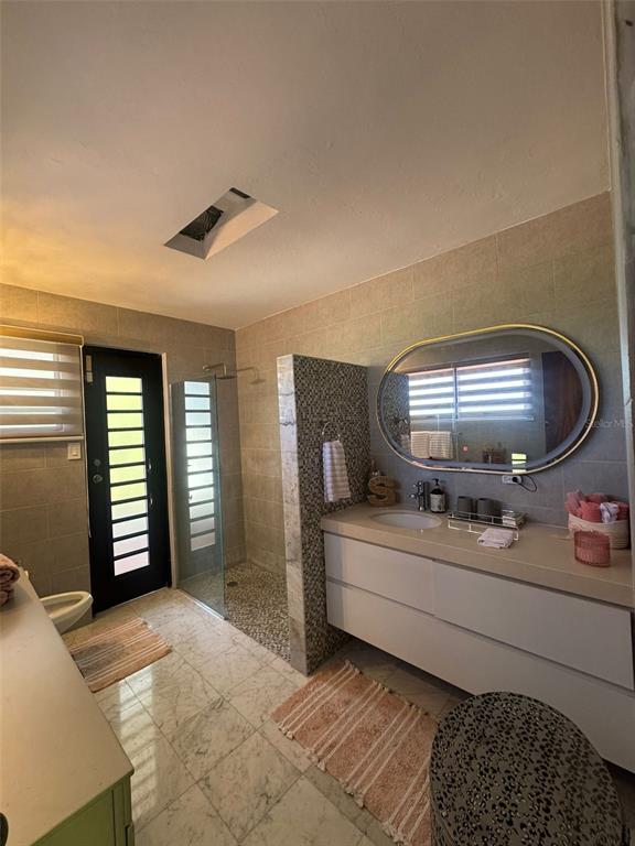 3, Carlota, Guayama - 32