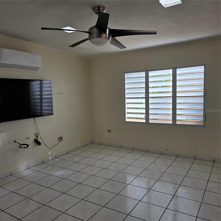 512, Calle Bromelia, Carolina - 15