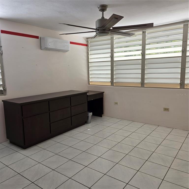 512, Calle Bromelia, Carolina - 25