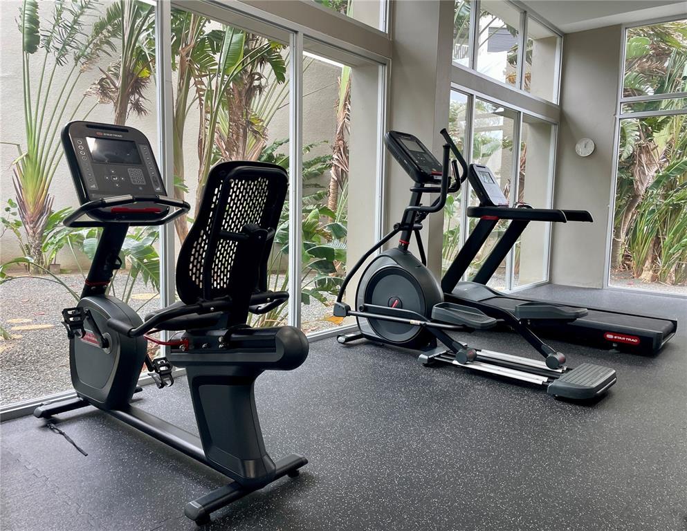 1002, Plaza Atlantico, Ave Isla Verde, Carolina - 26