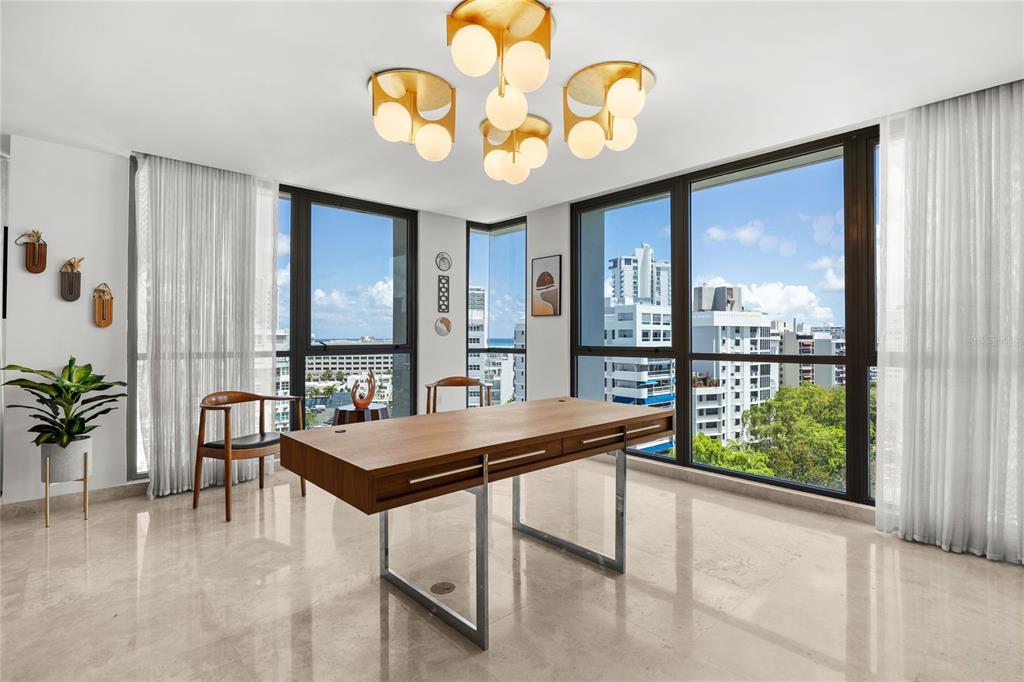 PH, 1212, Luchetti St, San Juan - 26