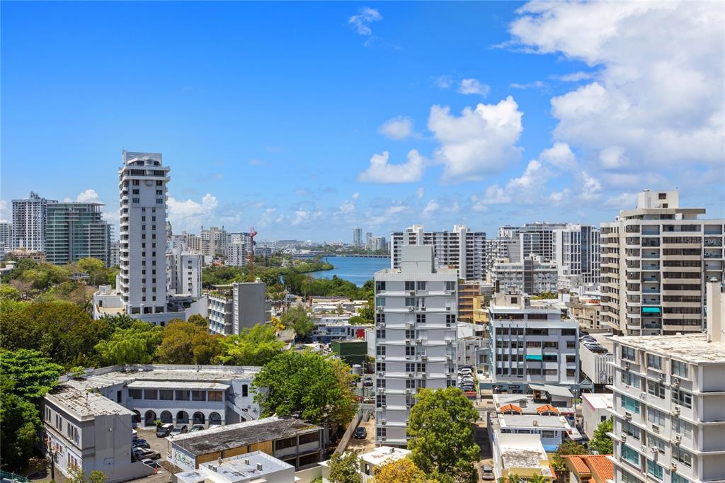 PH, 1212, Luchetti St, San Juan - 54