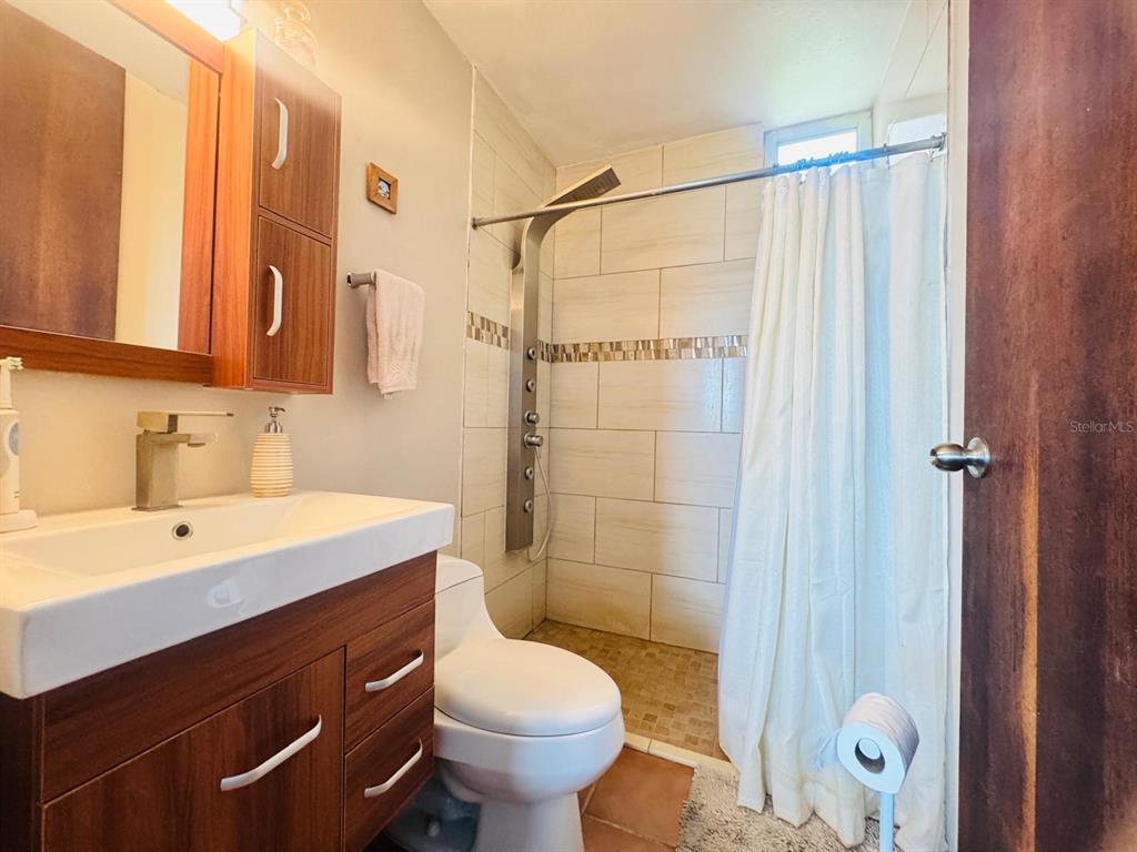 406, Cond. Villas Del Faro, 5015 Punta Tuna St., Maunabo - 10