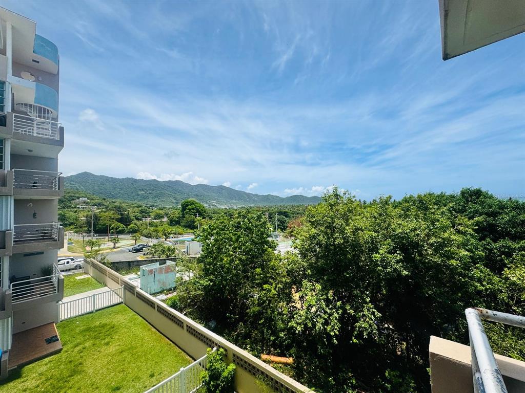 406, Cond. Villas Del Faro, 5015 Punta Tuna St., Maunabo - 13