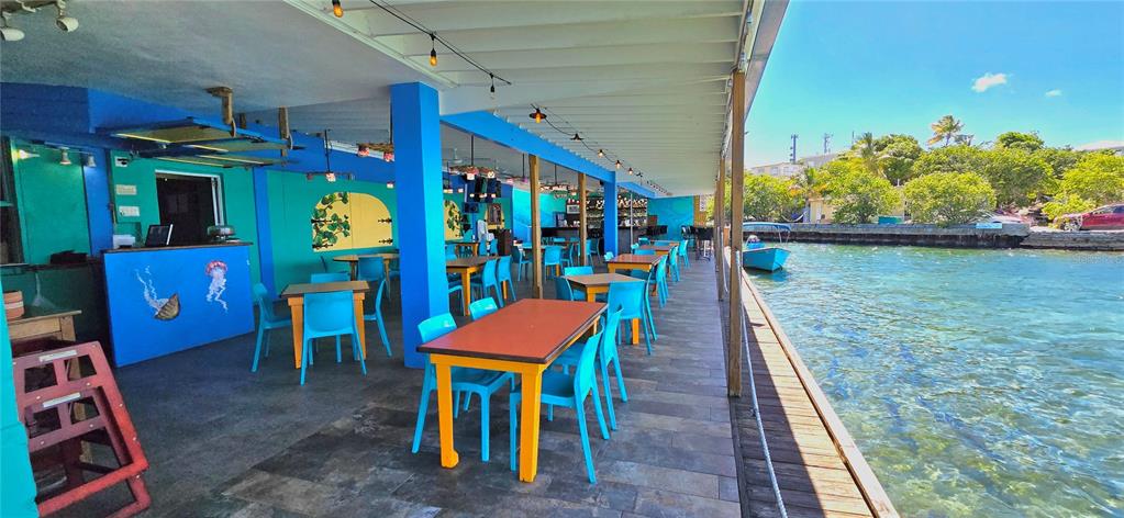 372, Calle Fulladoza, Culebra - 24