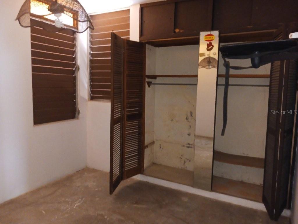 15b, Calle 4, Arecibo - 15