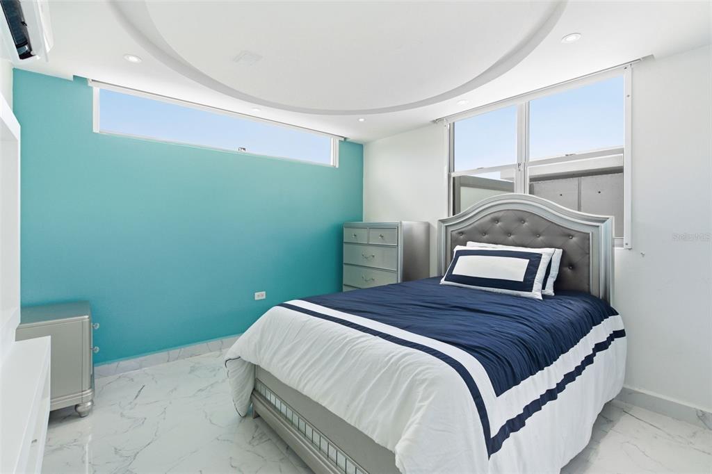 Montecielo, Lyra St., Guaynabo - 23