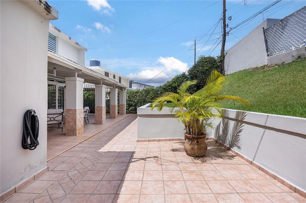 Calle 6 H17, Tintillo Gardens, Guaynabo - 12