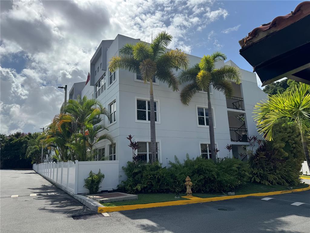 290, Santa Ana, Guaynabo - 22