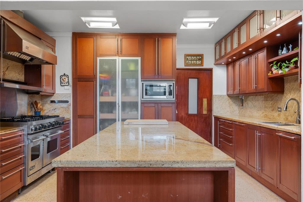 A-13, A Street, Villa Caparra, Guaynabo - 20