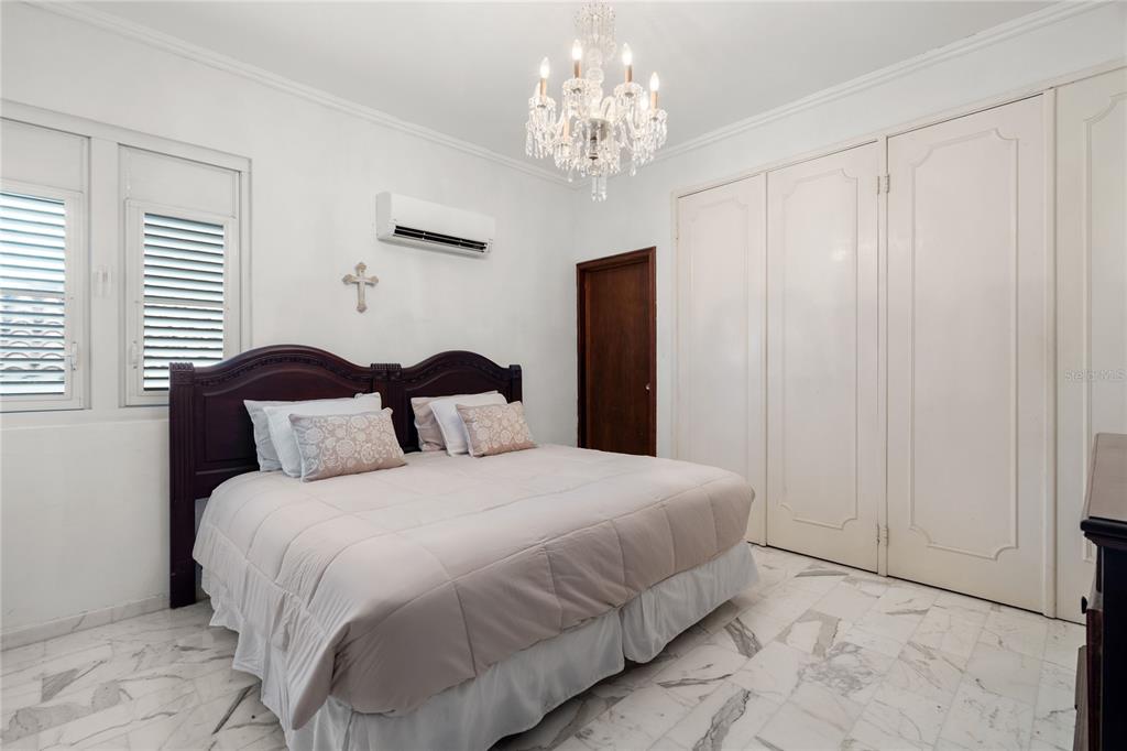 A-13, A Street, Villa Caparra, Guaynabo - 27