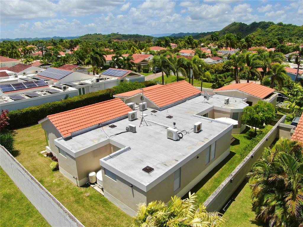 302, Camino De Los Cedros, Dorado - 33