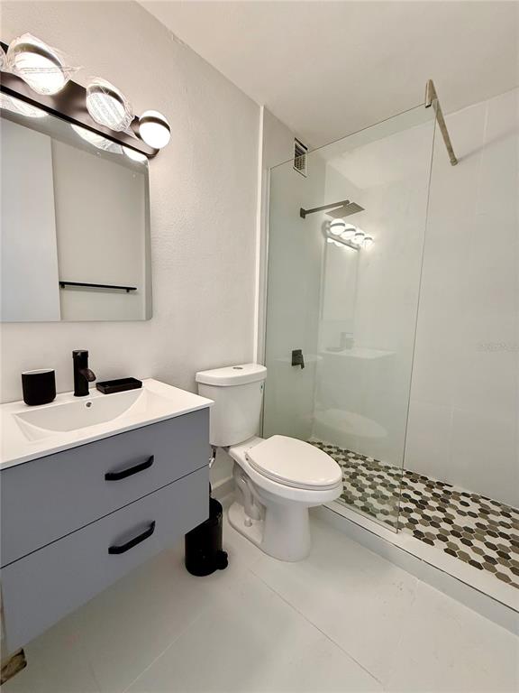 1004, 14, Ave.san Patricio, Guaynabo - 12