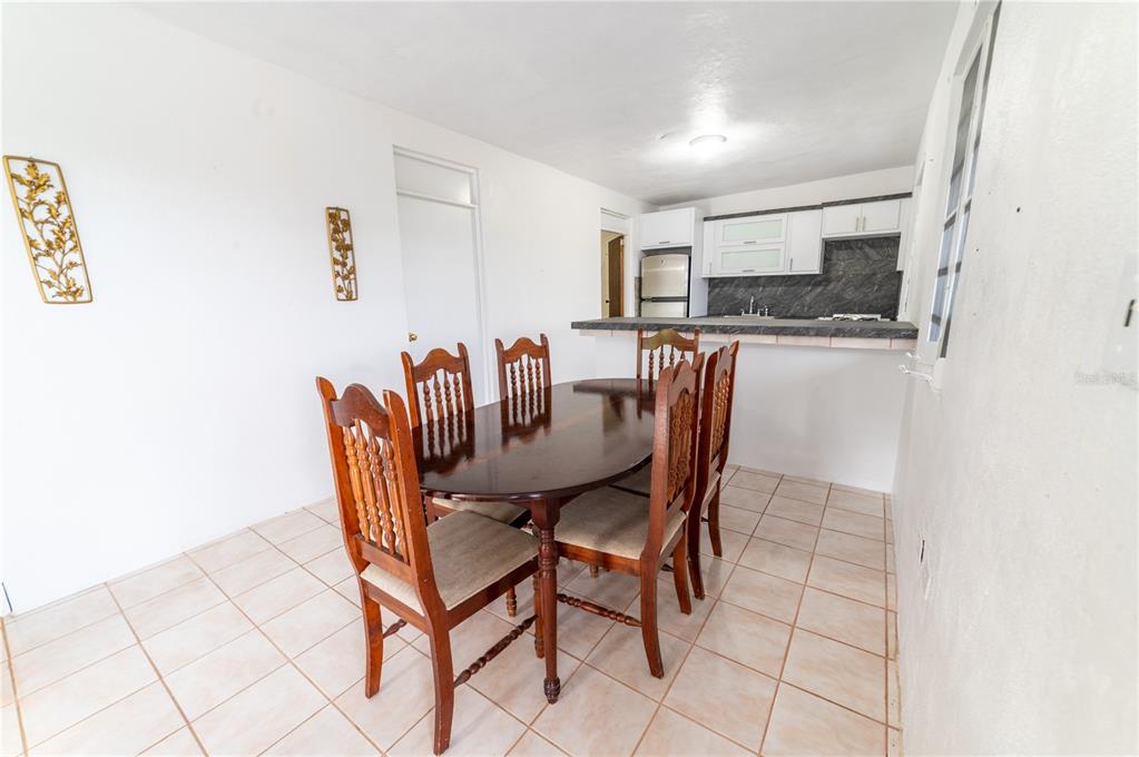77A, 9, Calle 9, Yabucoa - 12