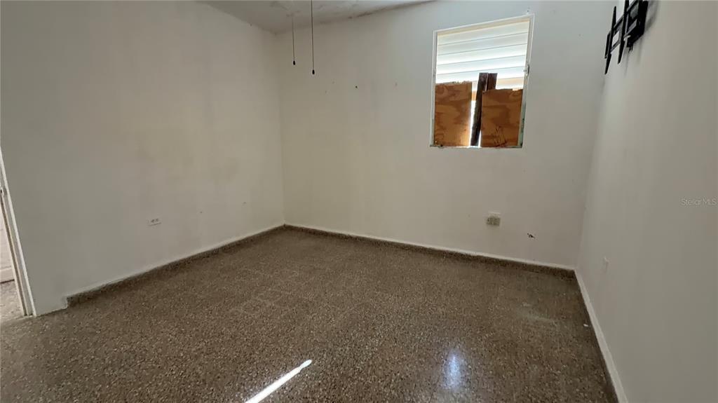 926, Calle Becasina E-32, Urb Country Club, San Juan - 22
